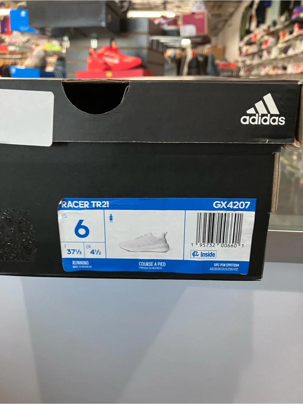 Women’s Adidas Racer TR21 White Gum Size 6